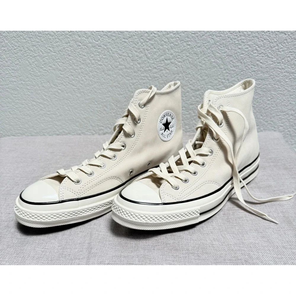 NWOB Converse 9.5 M - 11.5 W Leather Off-White